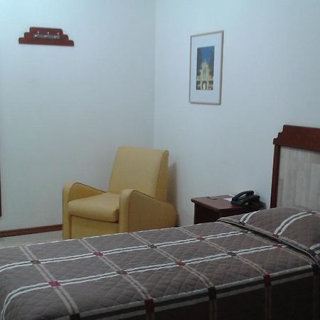 Collins Trade Hotel Порту Алегри Екстериор снимка