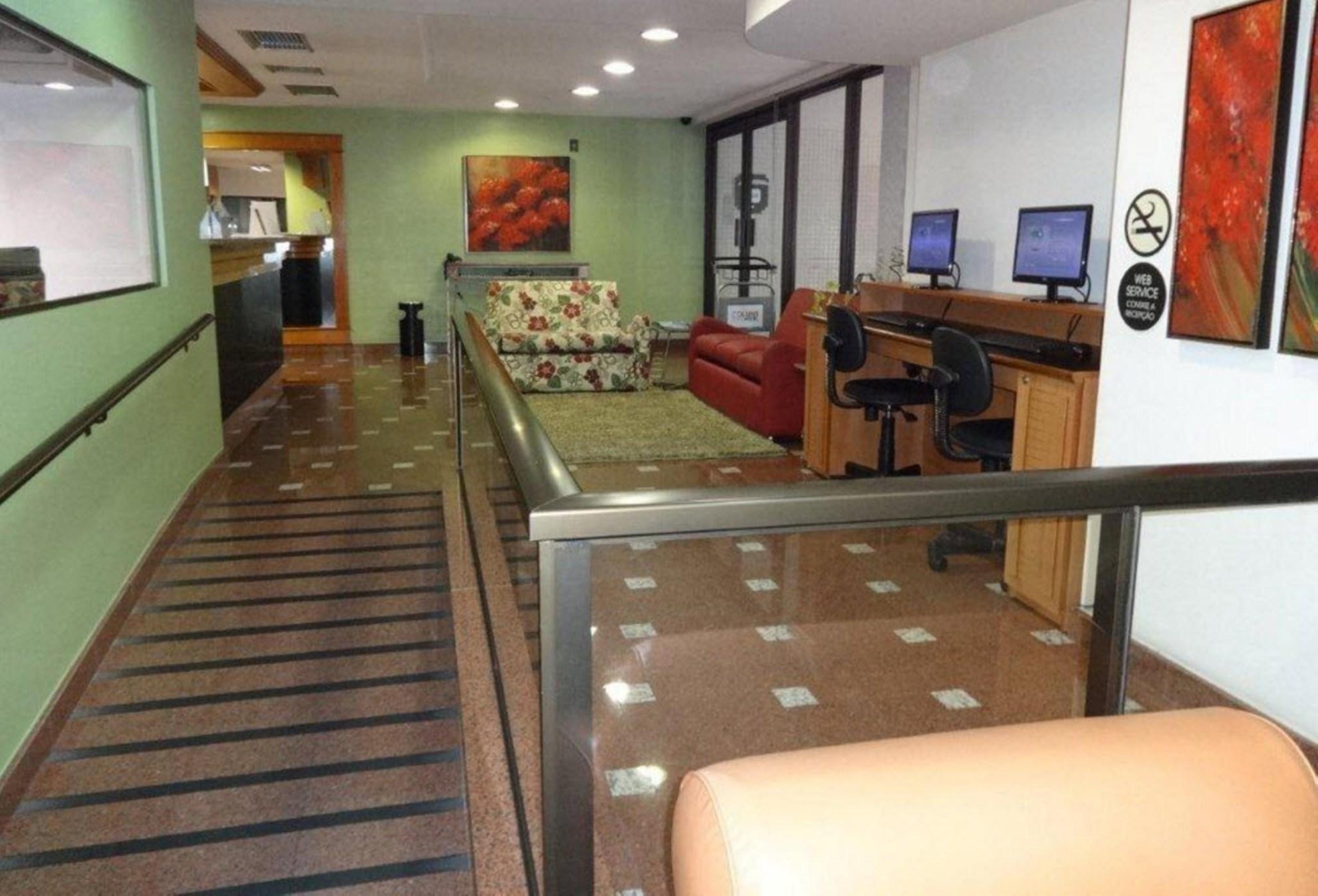 Collins Trade Hotel Порту Алегри Екстериор снимка