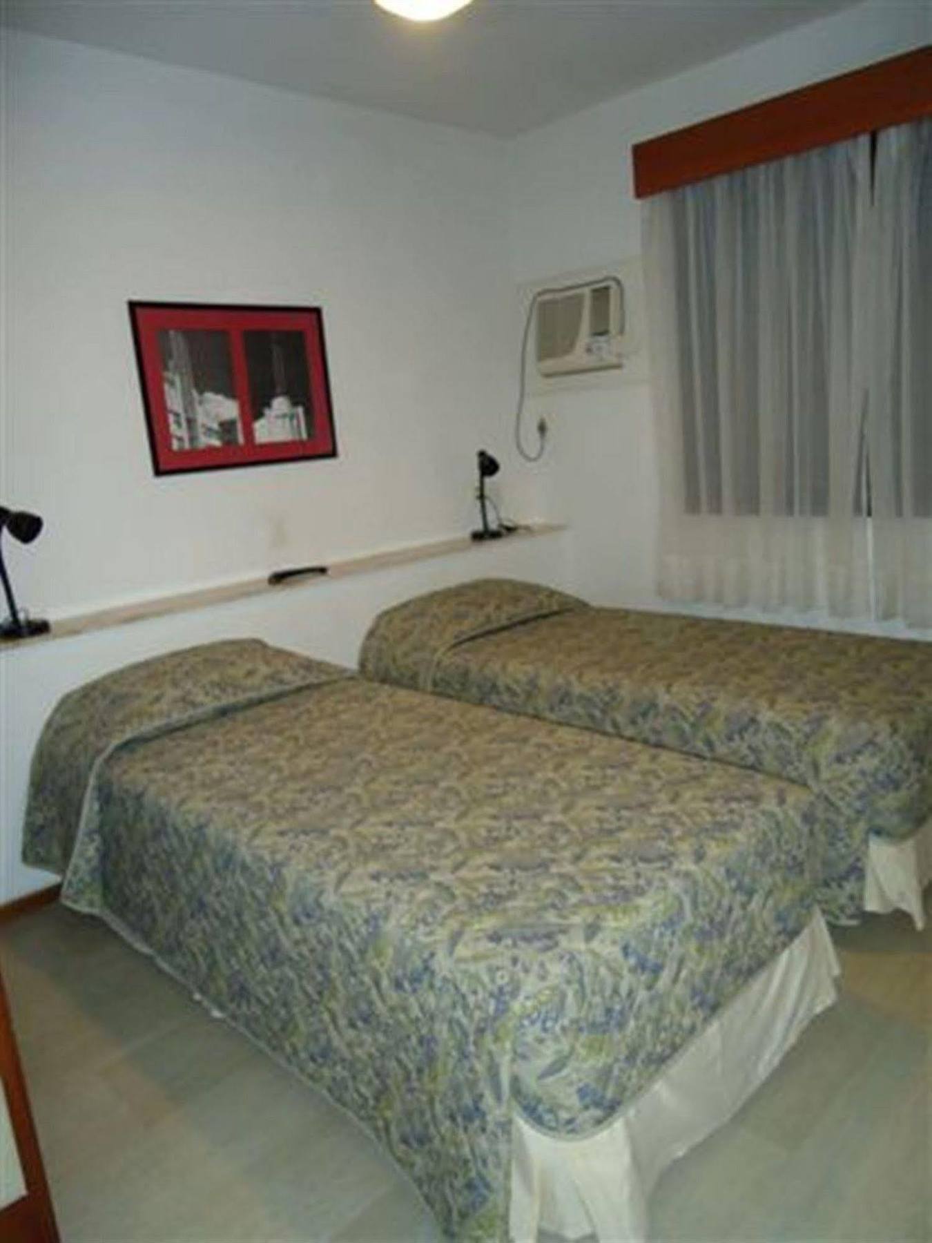 Collins Trade Hotel Порту Алегри Екстериор снимка
