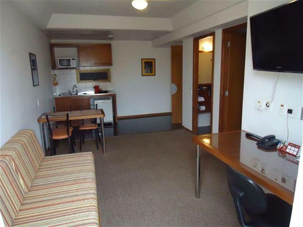 Collins Trade Hotel Порту Алегри Екстериор снимка